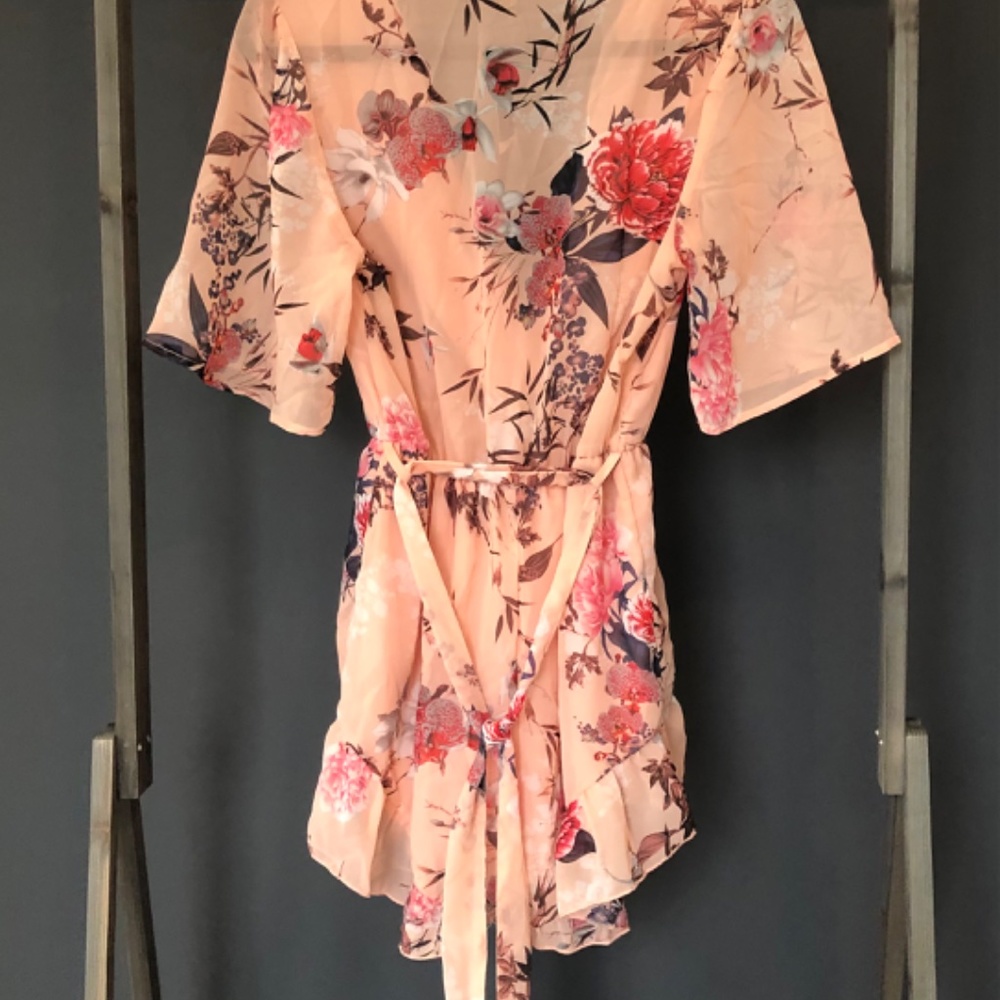 Mini Romper - Picture 2 of 6